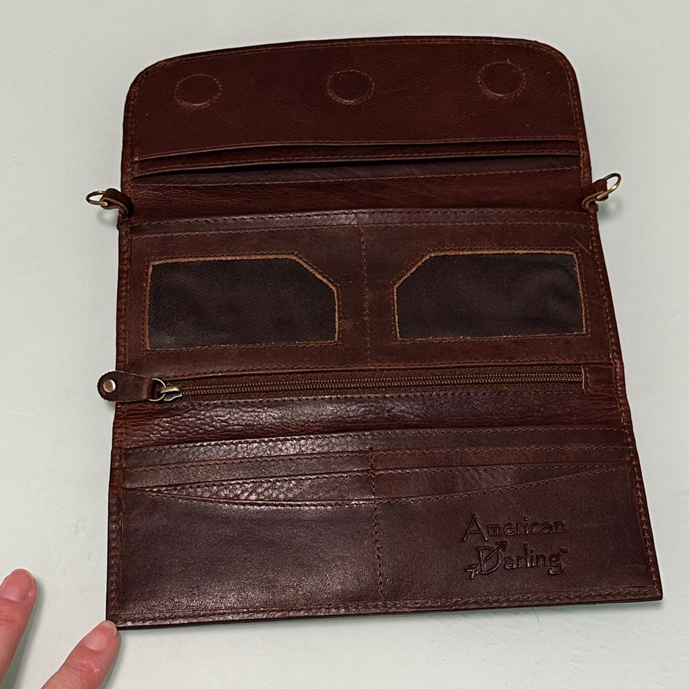 Embroidered Brown Leather Shoulder Bag - Picture 7 of 7